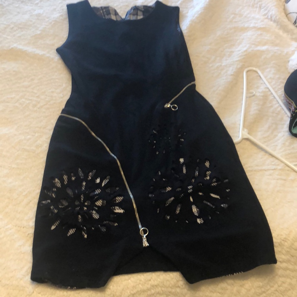 Black sleeveless mini dress desigual